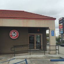 バーガー シティー グリル (ロミタ店)