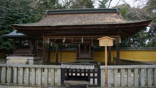 ここで汚れを祓ってから本宮にお参りするという社