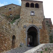 チヴィタ ディ バニョレージョ 