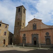 チヴィタ ディ バニョレージョ 