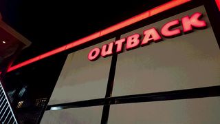 国際的な雰囲気のレストラン