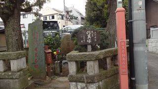 悲しい物語り。