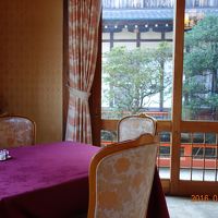 朝食会場は落ち着いた雰囲気