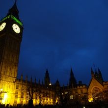 夜のビックベン
