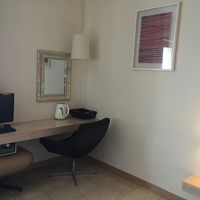 テーブル・カウンター