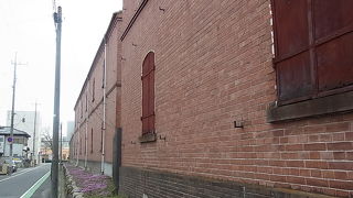 駅前エリアに意外な観光スポット