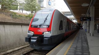 比較的安くて快適