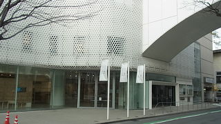 もともとは商業施設だったものをリニューアル？