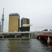 吾妻橋とアサヒビールと東京スカイツリー