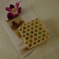 ウェルカムフルーツの他にタイのお菓子がありました。