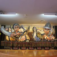 館内の展示物。勇壮な「ねぶた」