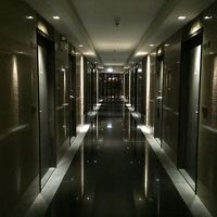 部屋の前の廊下