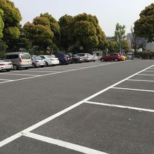 駐車場は第一から第三まであります。第三は武道館イベント用かも