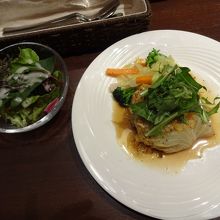 肉料理、ロールキャベツハンバーグ