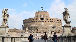 ハドリアヌス帝の霊廟