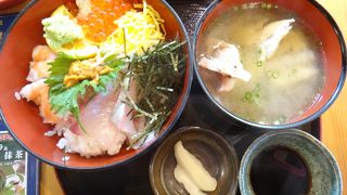 道の駅で萩地元の海鮮料理