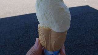 富良野チーズ工房直営のお店