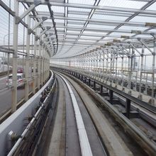 レインボーブリッジを渡ります