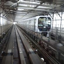 レインボーブリッジですれ違いました