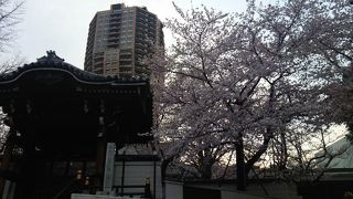 麻布十番に近いお寺