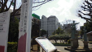 観光バスも停まります