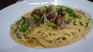 Bistro Champagne Tresors