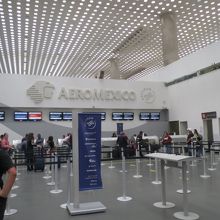 セルフ・チェックインが普及していた　バック１個その２