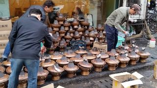 羊のシャブシャブが評判のお店です。