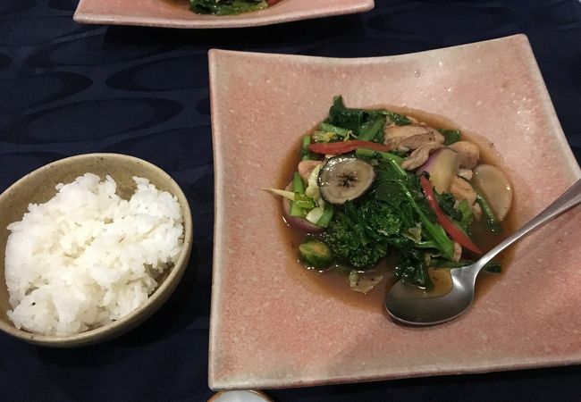 隠れ家的な美味しい店