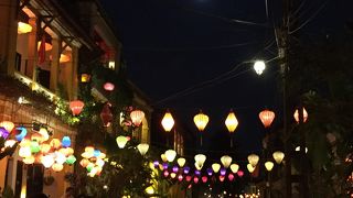 ともかく混んでいます