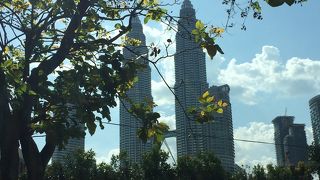 バスがくるまで 少し待ちました。