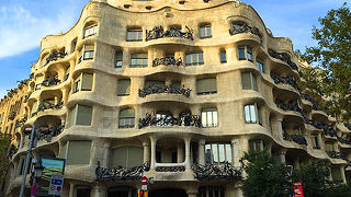 世界遺産のガウディ建築！