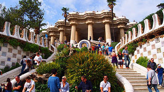 ファンタジーなガウディ公園！！！