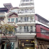 ハンガー通りとハンヴァイ通りの角。後者は竹屋さんが並ぶ通り。