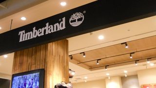 アメリカ生まれのカジュアル用品メーカーのショップ