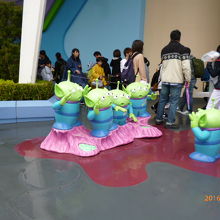 待っている間のキャラクター登場