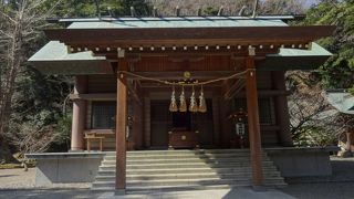 広くて立派な神社。