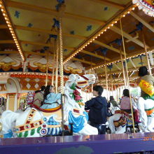 横三列で回ります