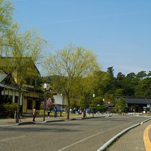 平泉駅方面からのアプローチ