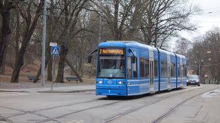 新旧いろいろな電車が走る