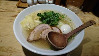 チャーシューが絶品のおいしい塩ラーメン