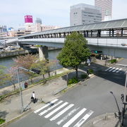 京橋駅から大阪城（ＯＢＰ）へと通じています！