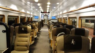 市内まで簡単に速く行ける