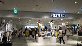 世界のファストファッション