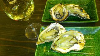 白ワインとともに