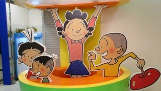 ももち浜ストア  テレビ局の1階にあります