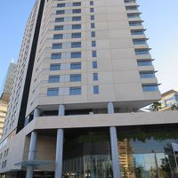 バルセロネーター海岸に近いヒルトンホテルです。