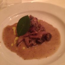 鶏の鶏冠とフォアグラと