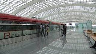 ラウンジはしょぼい