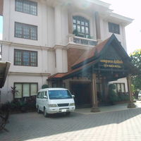 シティリバーホテルの外観